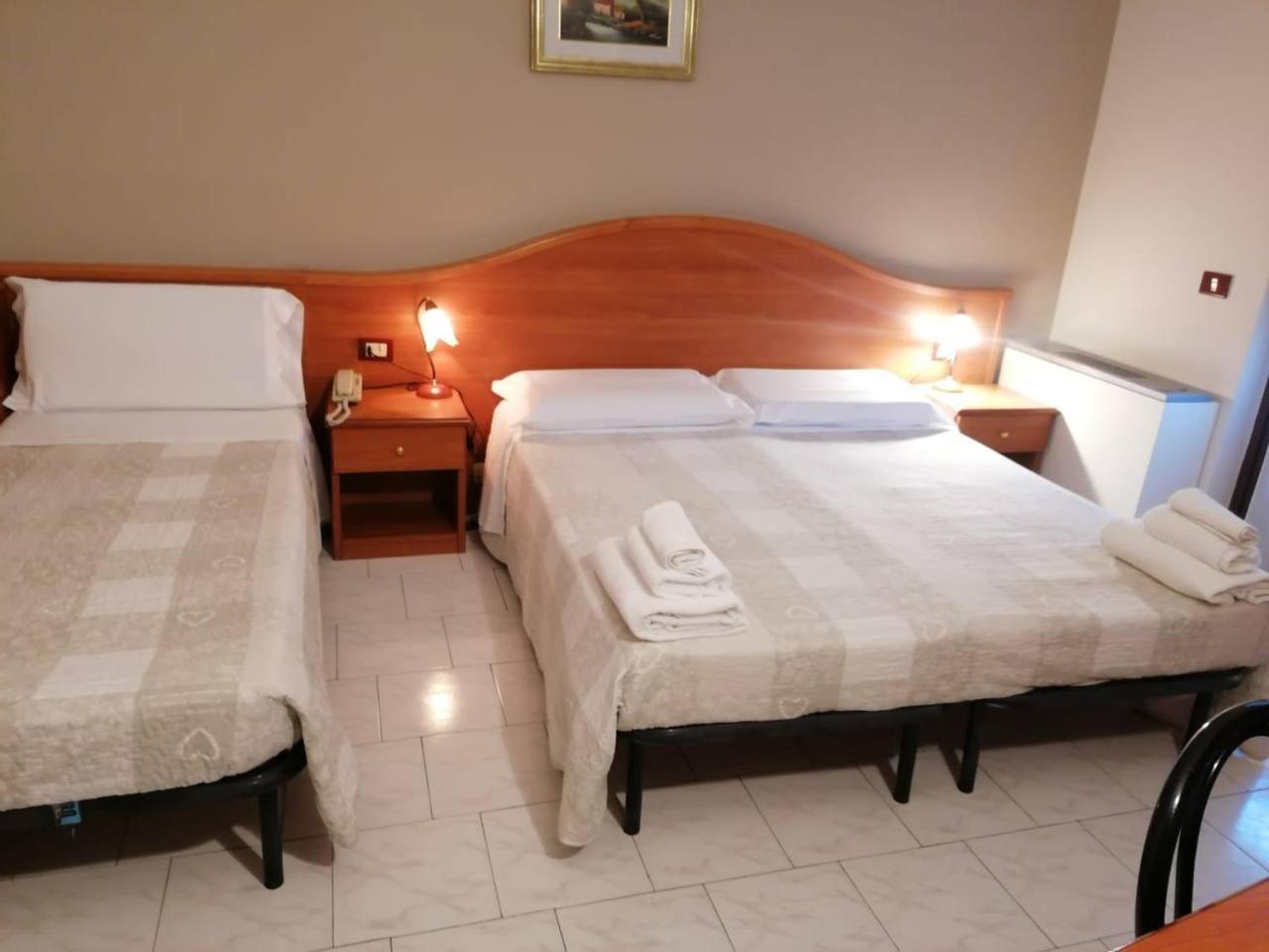 Hotel Il Leone D'Oro Telgate Zewnętrze zdjęcie
