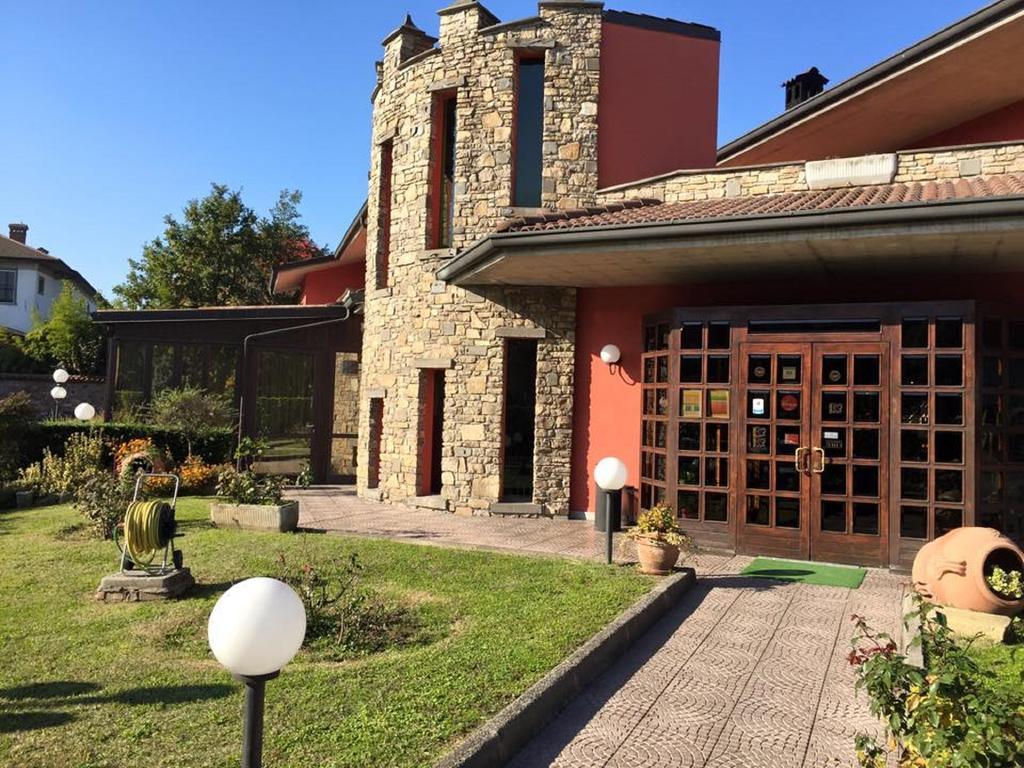 Hotel Il Leone D'Oro Telgate Zewnętrze zdjęcie