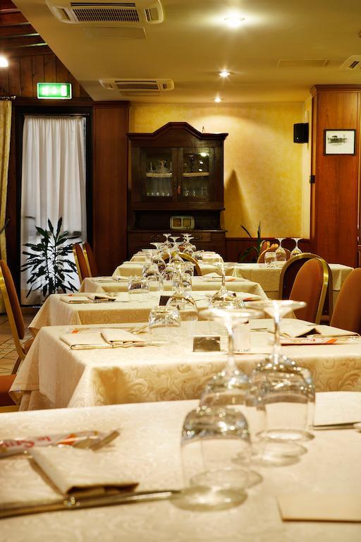 Hotel Il Leone D'Oro Telgate Zewnętrze zdjęcie